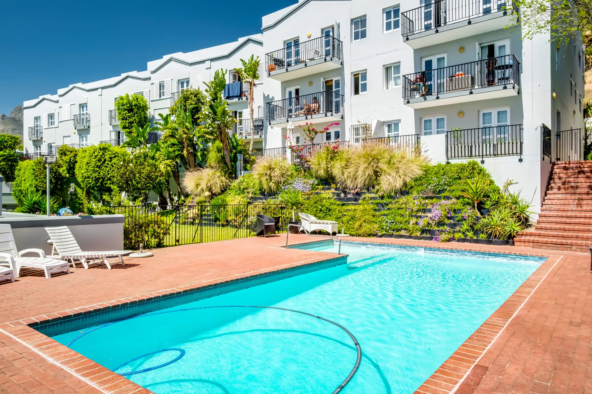 property_437be262-ab06-4788-9c8d-bdfdca995ba5_3