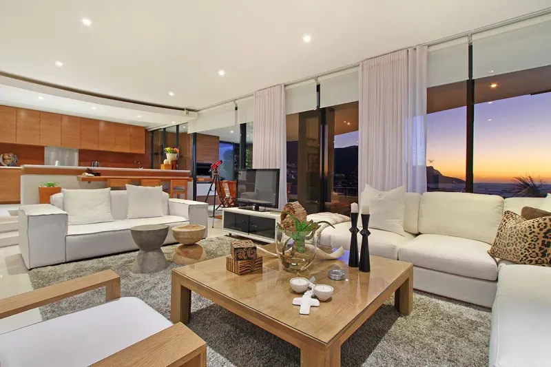 Strathmore Villa in Camps Bay – photo 5