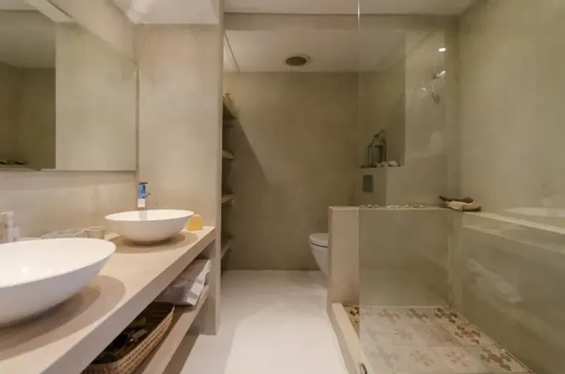 Dolphin Beach Apartment in Table View – photo 7
