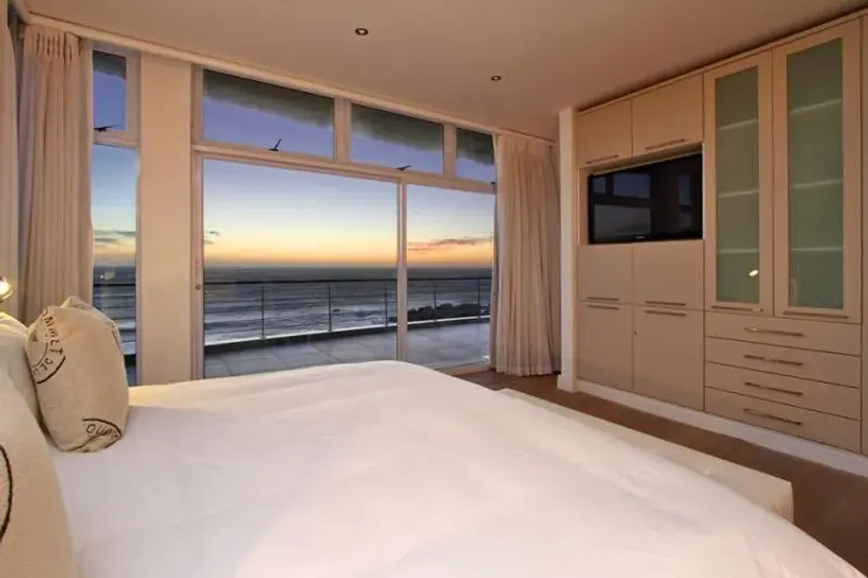 Vivid Penthouse in Bakoven – photo 12
