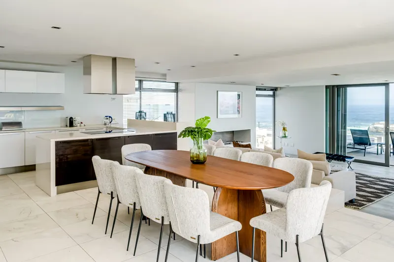 Blue Ocean Penthouse in Camps Bay – photo 3
