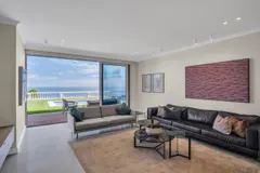 Villa Loki in Bantry Bay – photo 19 thumbnail