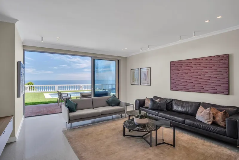Villa Loki in Bantry Bay – photo 19