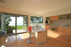 Ambor Villa in Bantry Bay – photo 2 thumbnail
