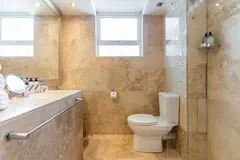 Tree Villa in Camps Bay – photo 43 thumbnail
