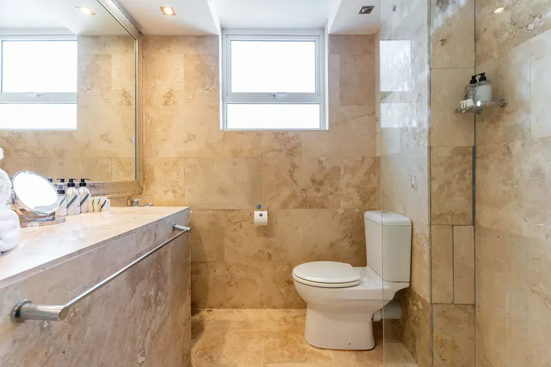 Tree Villa in Camps Bay – photo 43