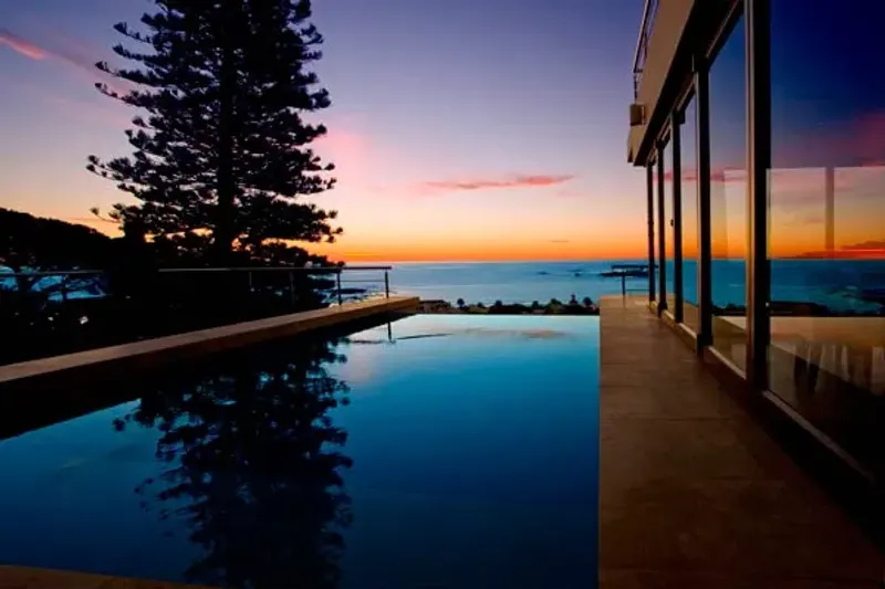 Elegance Villa in Camps Bay – photo 1