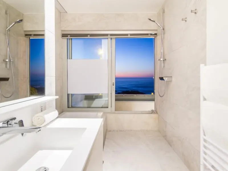 Onyx in Camps Bay – photo 16