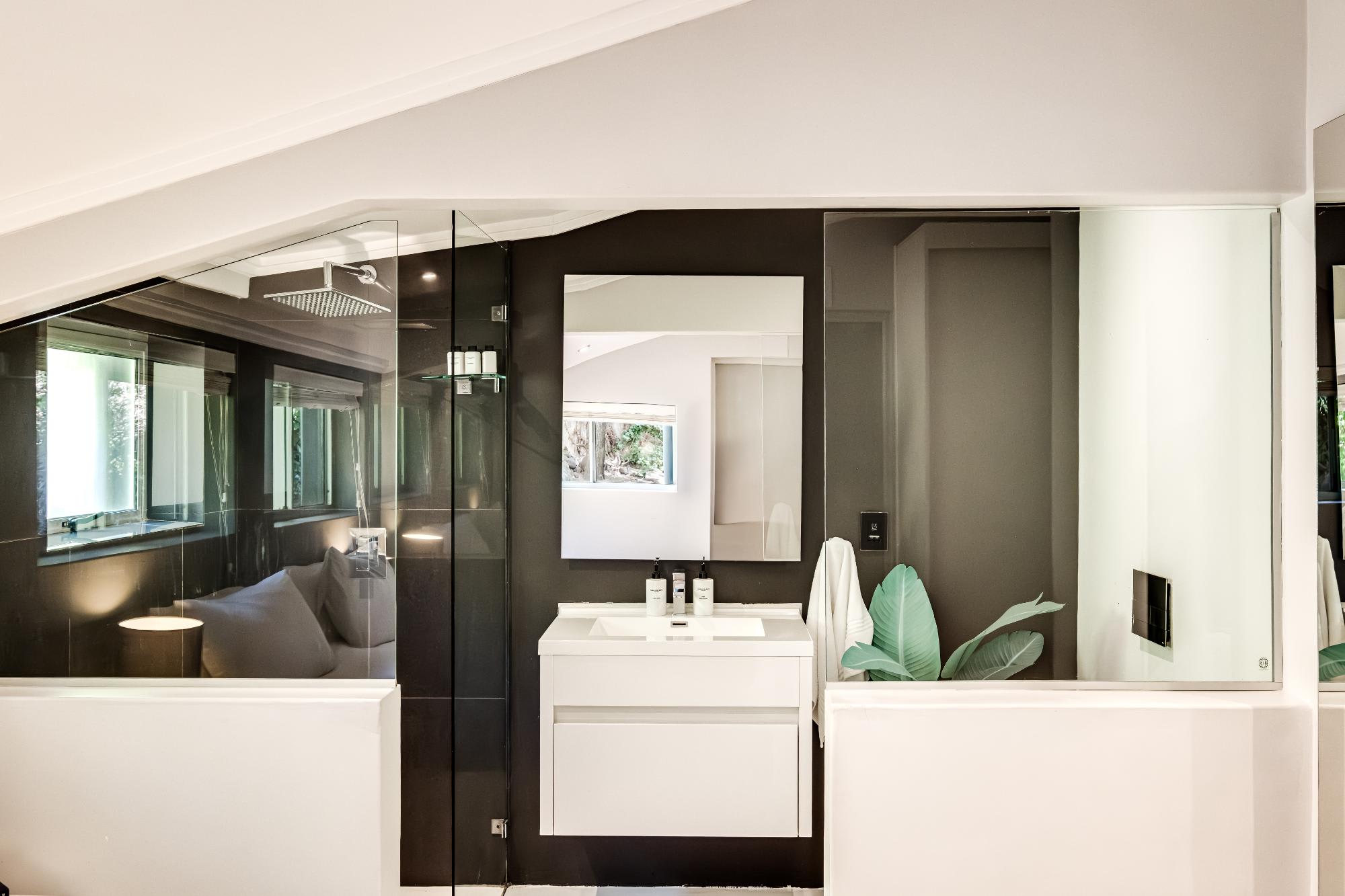 property_45ca87ee-abc4-4c25-ac6b-19e3118c1743_35