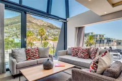 Belle Vue Penthouse in Sea point – photo 2 thumbnail