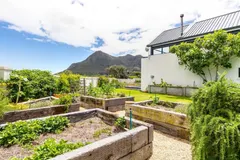 Noordhoek Retreat in Noordhoek – photo 33 thumbnail