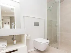 Green Point Penthouse in Three Anchor Bay – photo 12 thumbnail