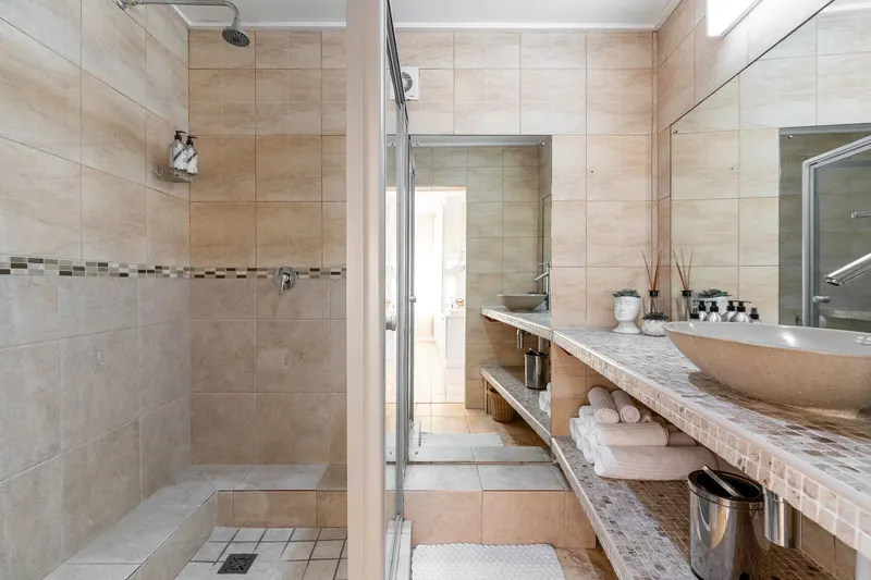 BALI POINT VILLA (CB019) in Camps Bay – photo 12