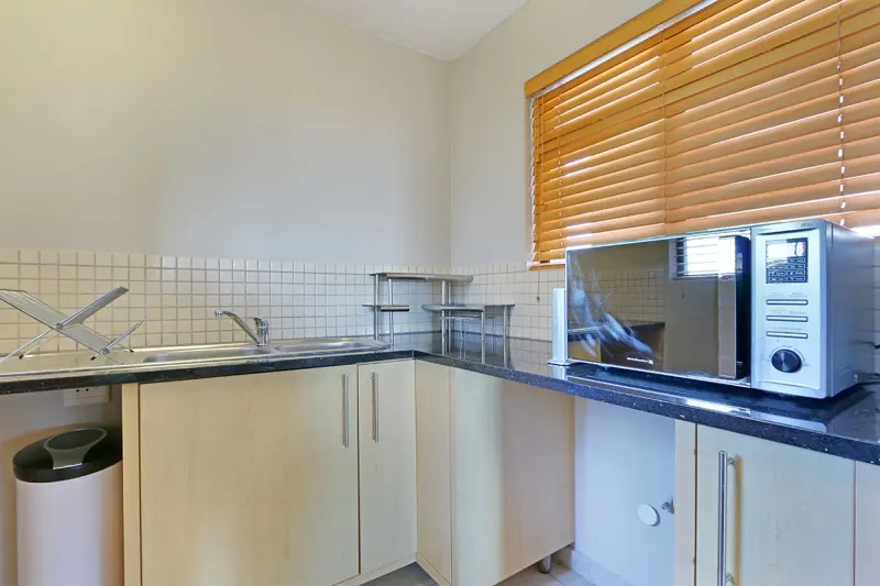 Knightsbridge 401E Apartment in Century City – photo 13