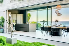 Villa Mirto in Camps Bay – photo 1 thumbnail