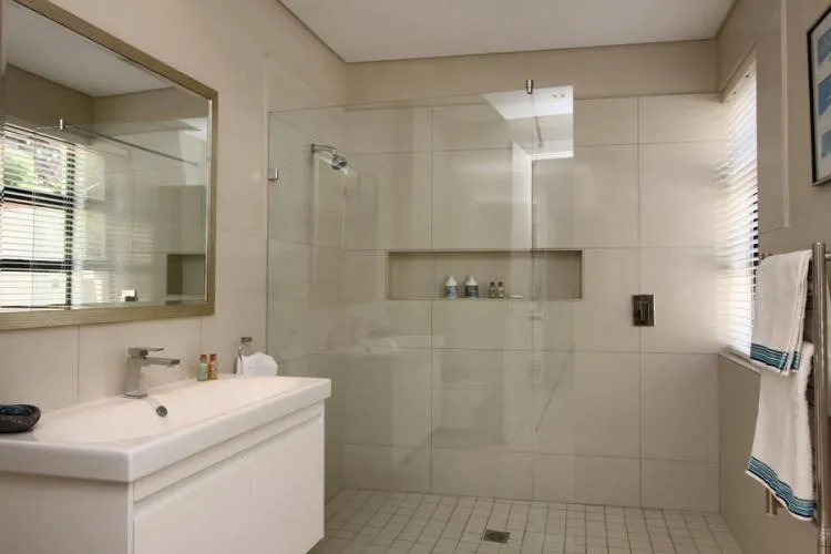property_47bf4b3b-d1d7-4245-9906-2f6137e5eb0d_10