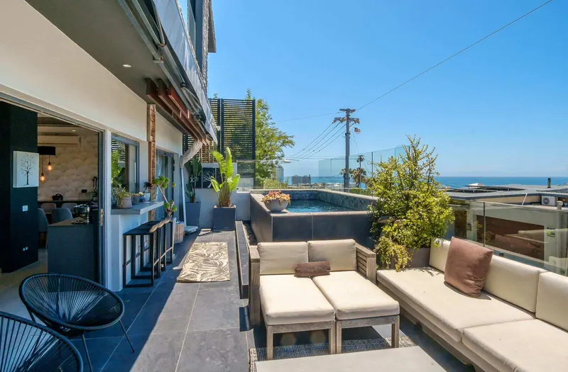 Joubert Oasis Villa in Green Point – photo 5