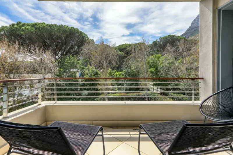 Soltera Glen Camps Bay Apartment in Camps Bay – photo 6
