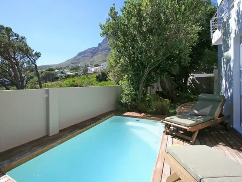 Dunkeld Village in Camps Bay – photo 8