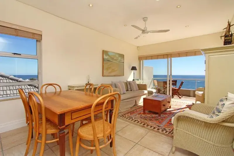 Victoria Views Apartment in Camps Bay – photo 5