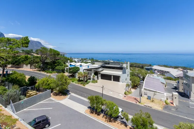The Crystal in Camps Bay – photo 18