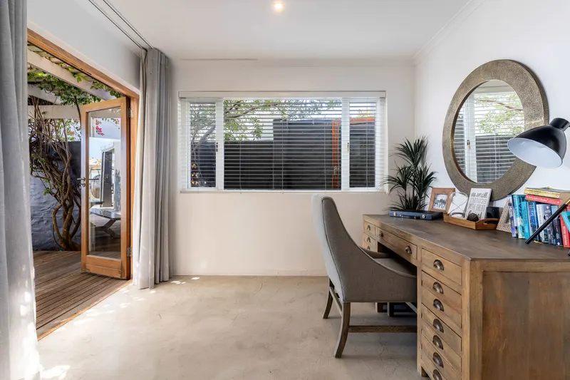 Jo Leo Villa in Camps Bay – photo 21