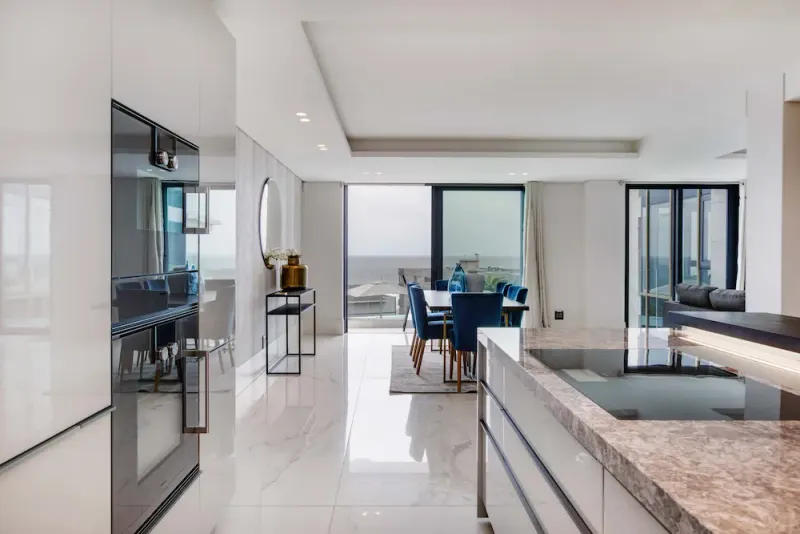 Aurum 202 in Bantry Bay – photo 22