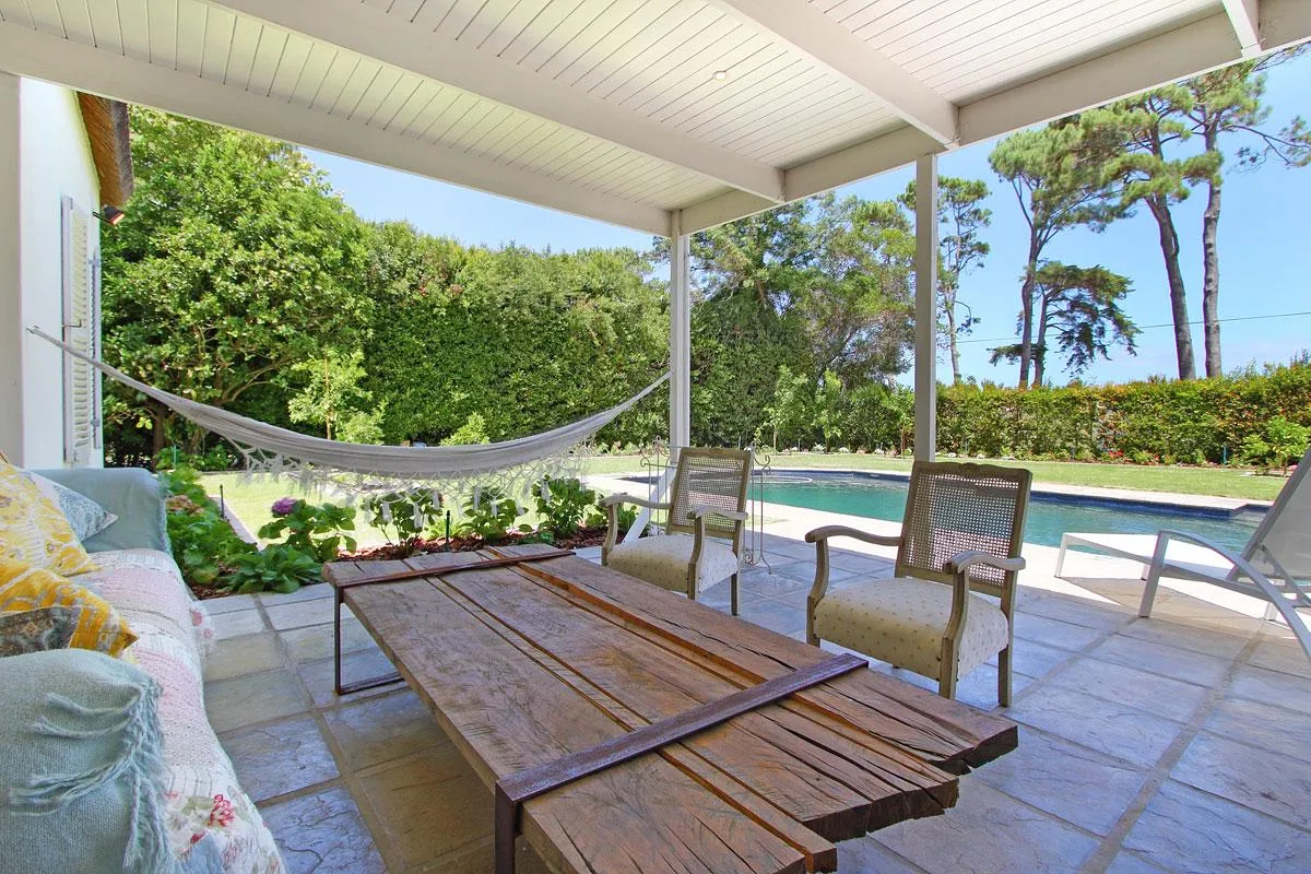 property_49060f7a-4459-425f-a856-4368e91a9954_10