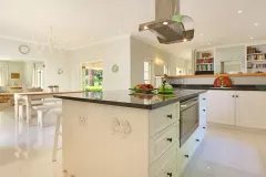 Constantia Sunkissed Villa in Airlie – photo 3 thumbnail
