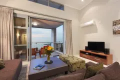 306 Crystal Apartment in Camps Bay – photo 5 thumbnail