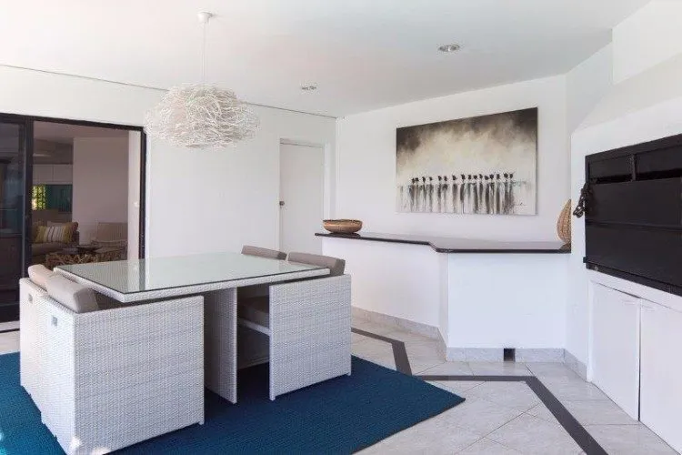 property_49bbd3f3-96e1-4ce5-aed5-36965843d721_6