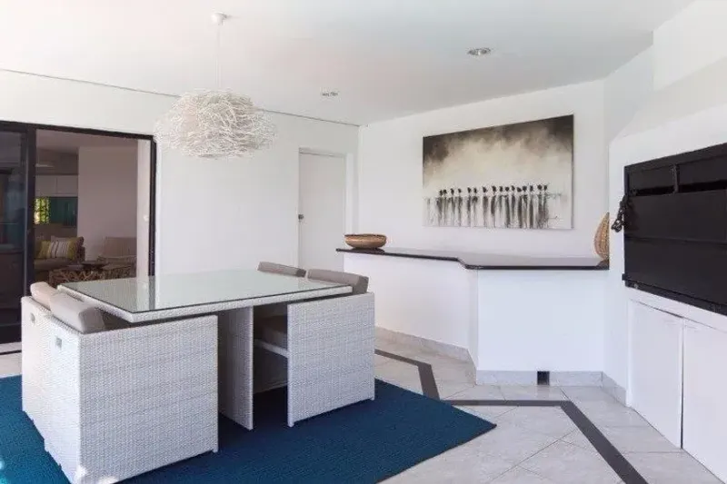 48 Sunset Avenue in Llandudno – photo 7