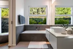 Camps Bay Penthouse in Bakoven – photo 1 thumbnail