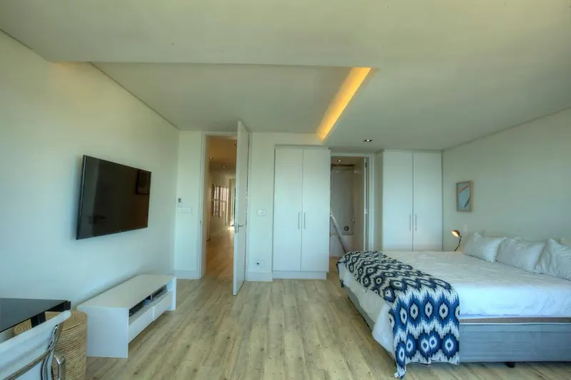 Arcadia Road Villa in Bantry Bay – photo 16