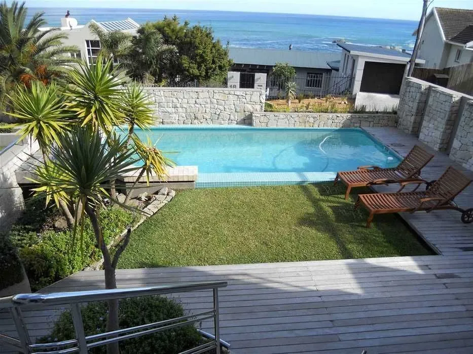 property_4a505184-4f8d-4f41-b8bd-1047cc7de945_1