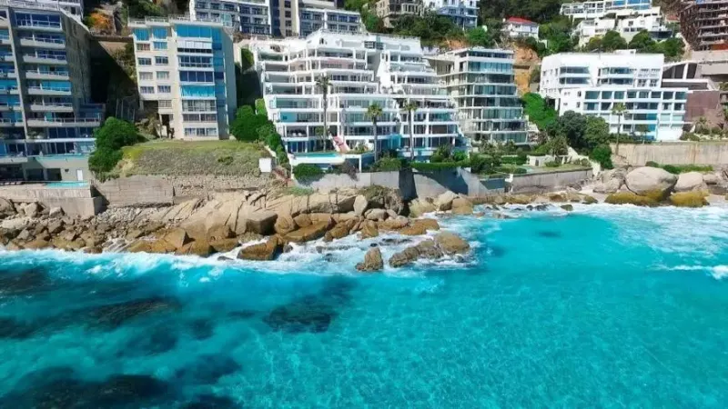Clifton Holiday Apartment