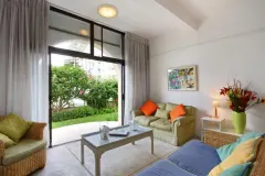 Seaside Garden Apartment in Sea Point – photo 5 thumbnail