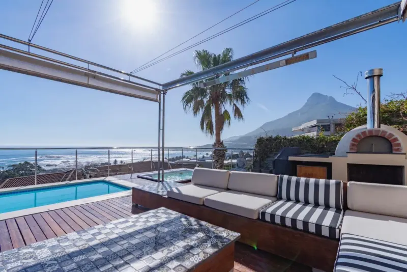 Camps Bay Drive Villa in Camps Bay – photo 20