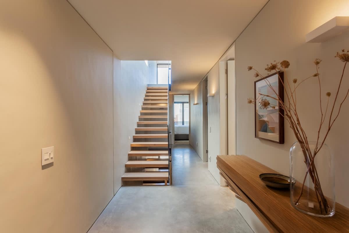 property_4aa0d291-dcdf-4a4c-9717-e3ac515258a8_28