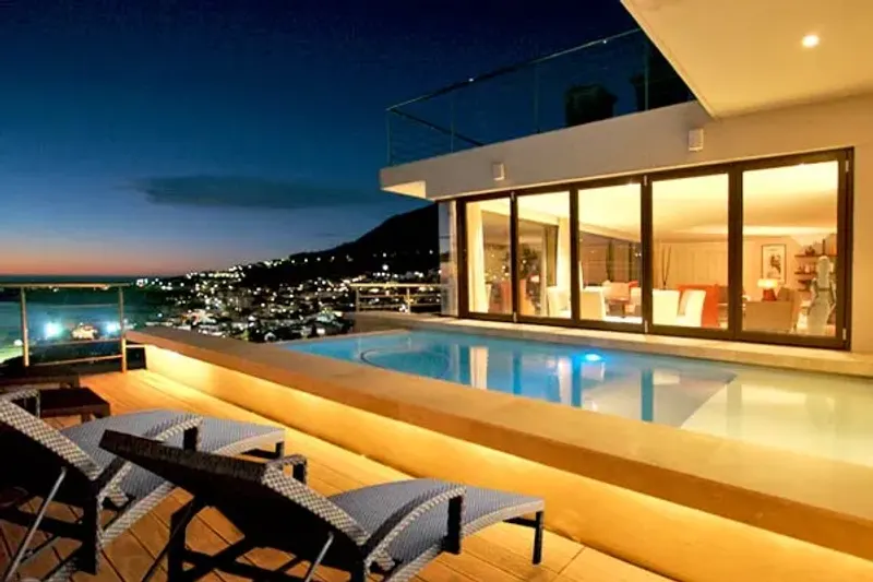 Elegance Villa in Camps Bay – photo 2