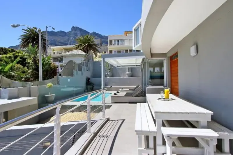 Camps Bay Atlantic Villa in Bakoven – photo 34