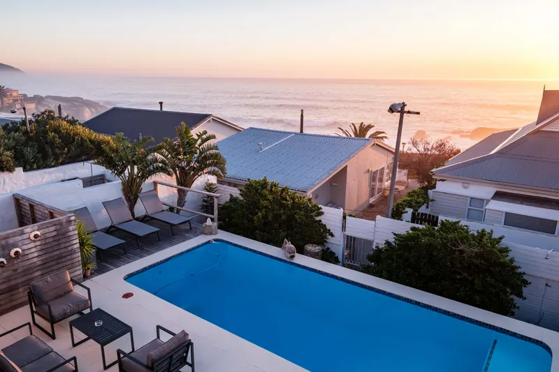 Jumeirah Blue in Camps Bay – photo 10