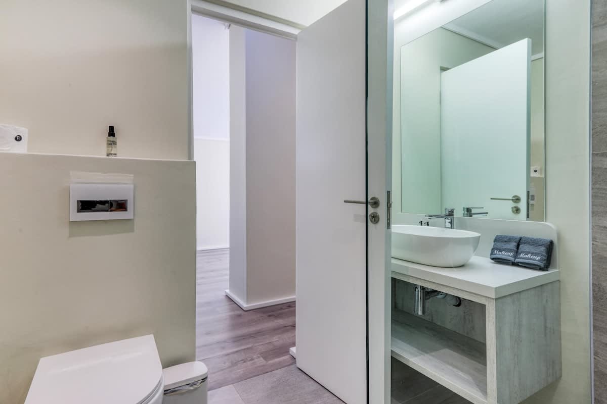 property_4adf984e-bd53-423b-af07-fd6eb7fc0847_26