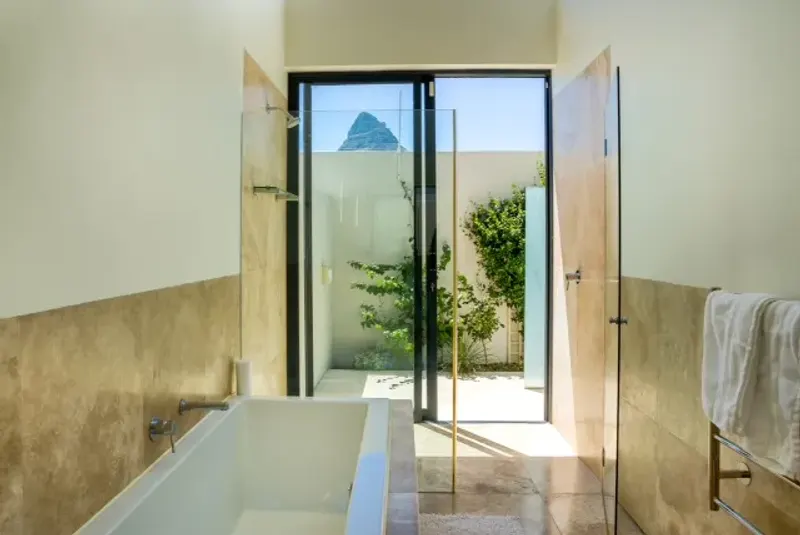 Villa Moore in Camps Bay – photo 12