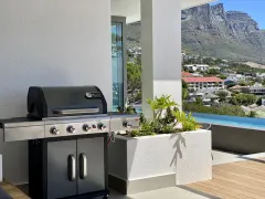 Epic Penthouse in Camps Bay – photo 6 thumbnail