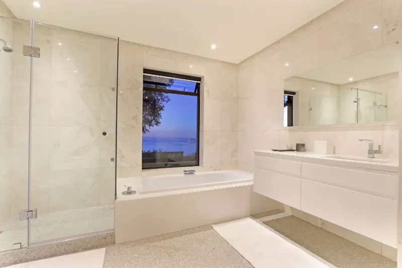 Titan Villa in Bantry Bay – photo 9
