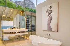 The Falcon in Camps Bay – photo 45 thumbnail