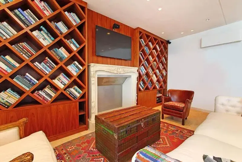 Ivory Sands Bungalow in Clifton – photo 4