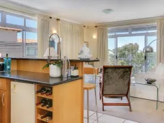 4 Ave Charmante in Bantry Bay – photo 13 thumbnail