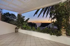 Clifton Gardens Studio in Clifton – photo 4 thumbnail